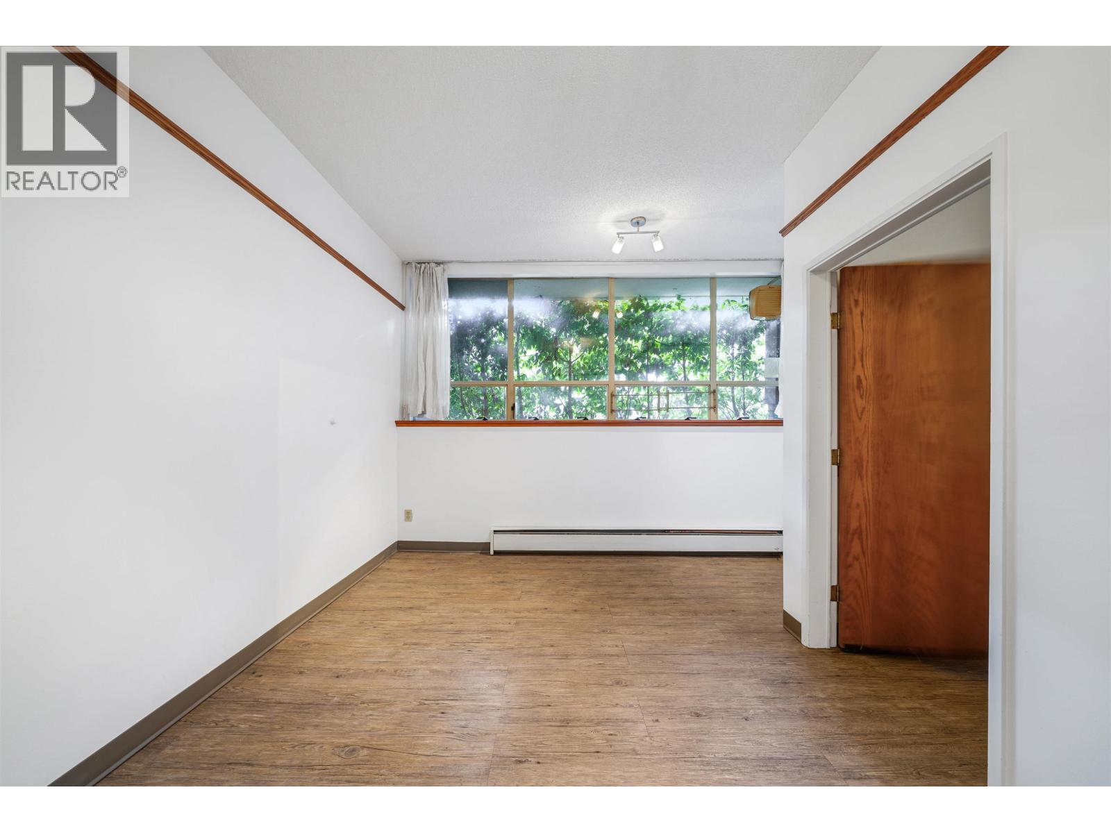 1233 W 7TH AVENUE, Vancouver — photo 3