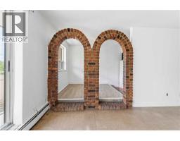 269 Parkdale Avenue N Unit# 303, Hamilton, ON L8H5X6 Photo 13