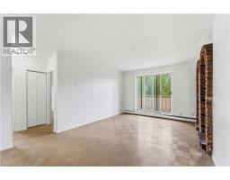 269 Parkdale Avenue N Unit# 303, Hamilton, ON L8H5X6 Photo 9