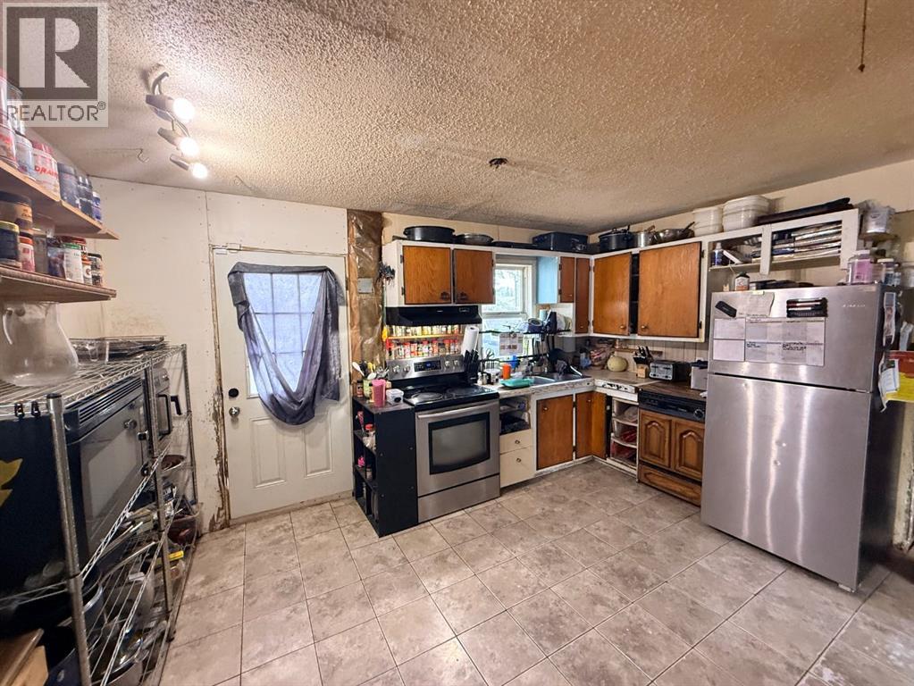 5115 56A Street - 7