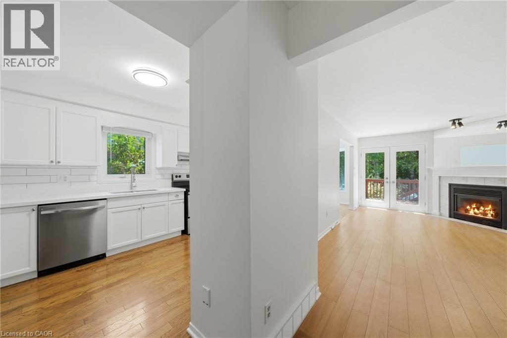 180 LAWRENCE Lane - 6