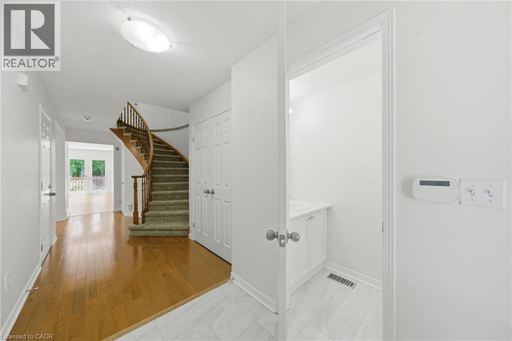 180 LAWRENCE Lane - 4