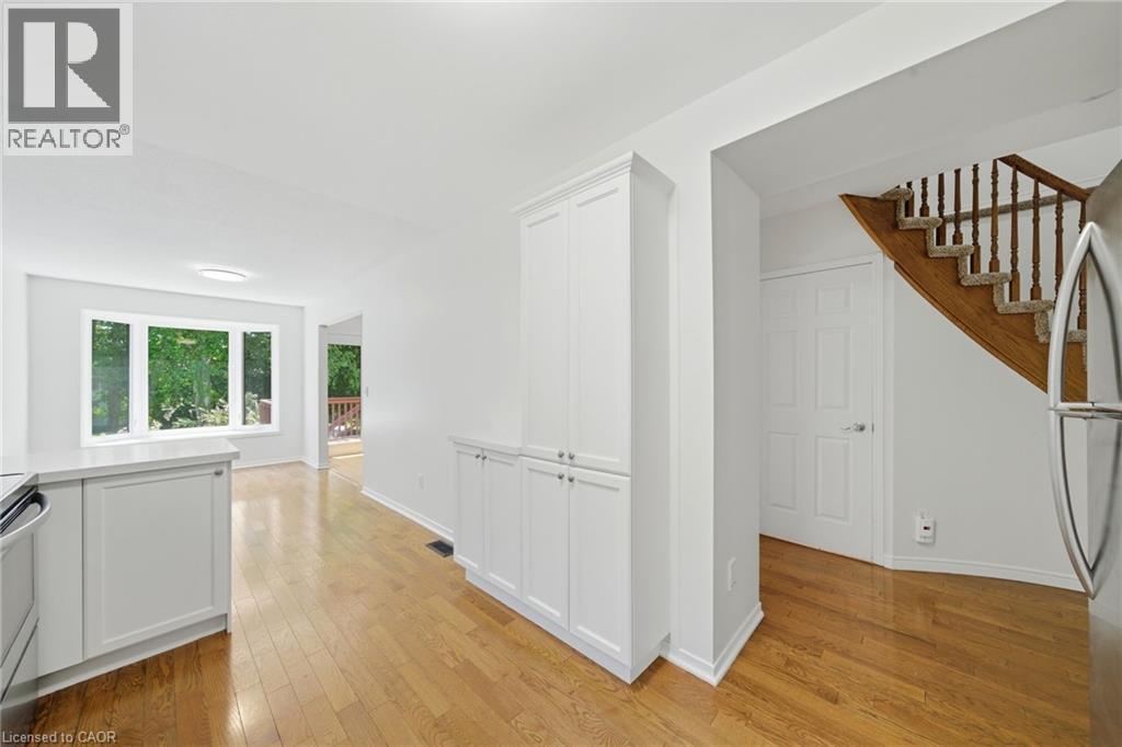 180 LAWRENCE Lane - 17