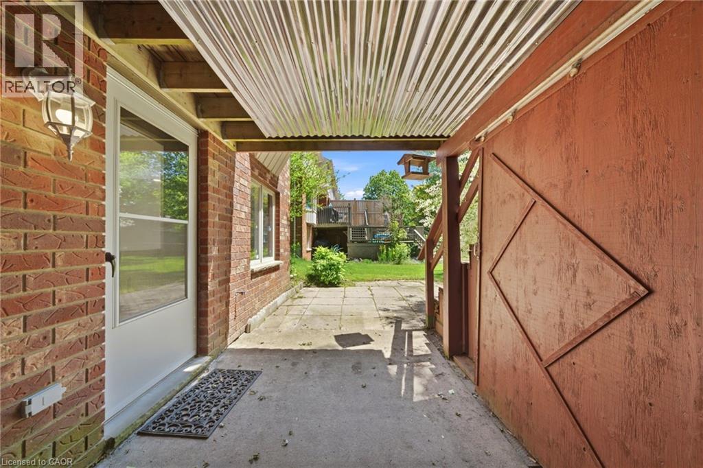 180 LAWRENCE Lane - 40