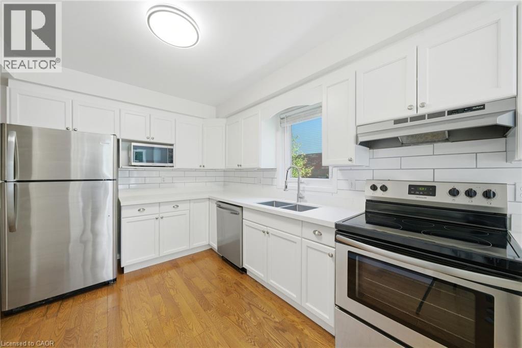 180 LAWRENCE Lane - 16