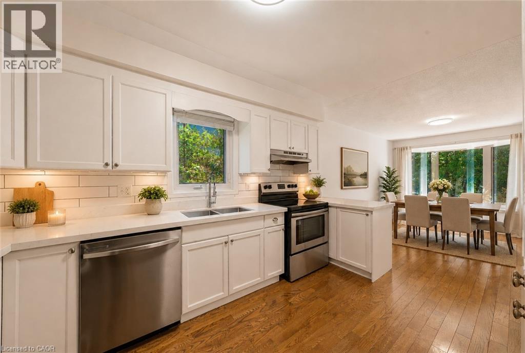 180 LAWRENCE Lane - 13