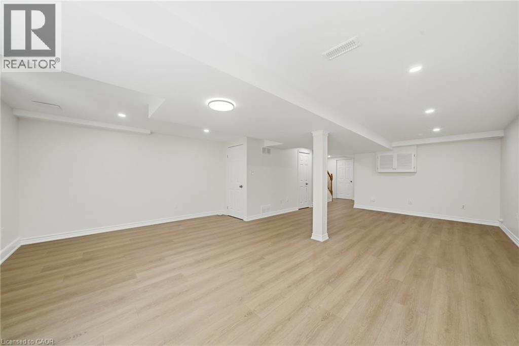 180 LAWRENCE Lane - 39