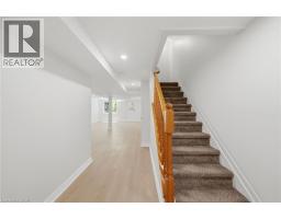 180 Lawrence Lane, Fonthill, ON L2S1E4 Photo 34