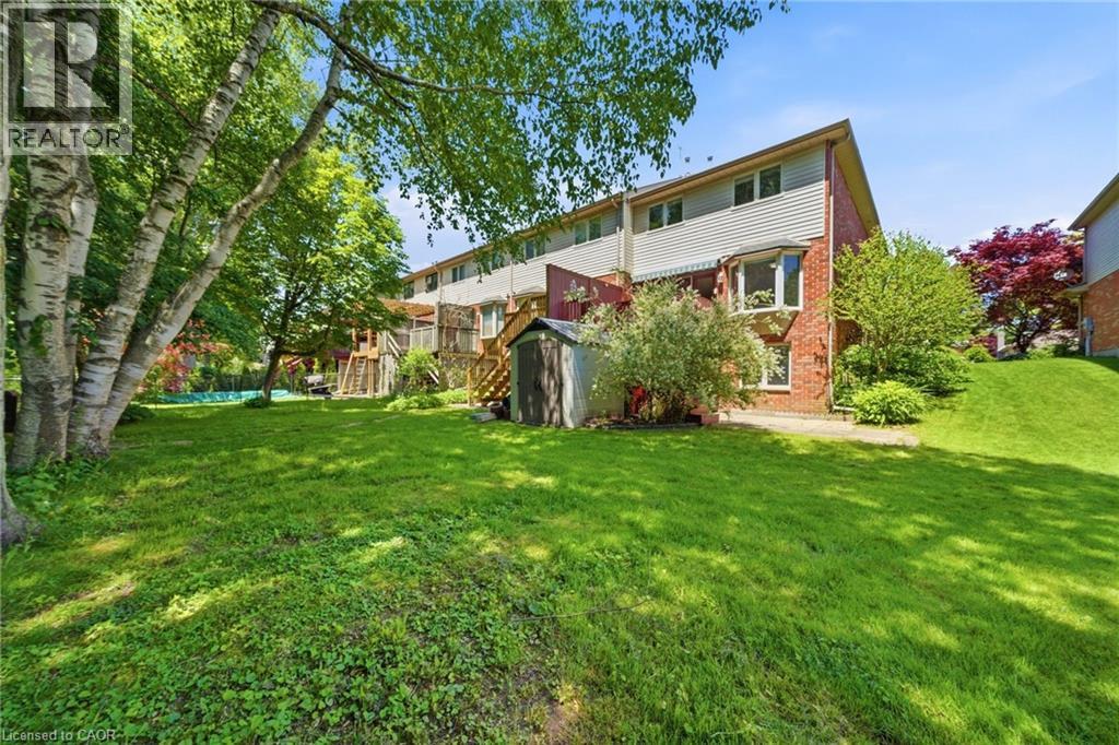 180 LAWRENCE Lane - 43