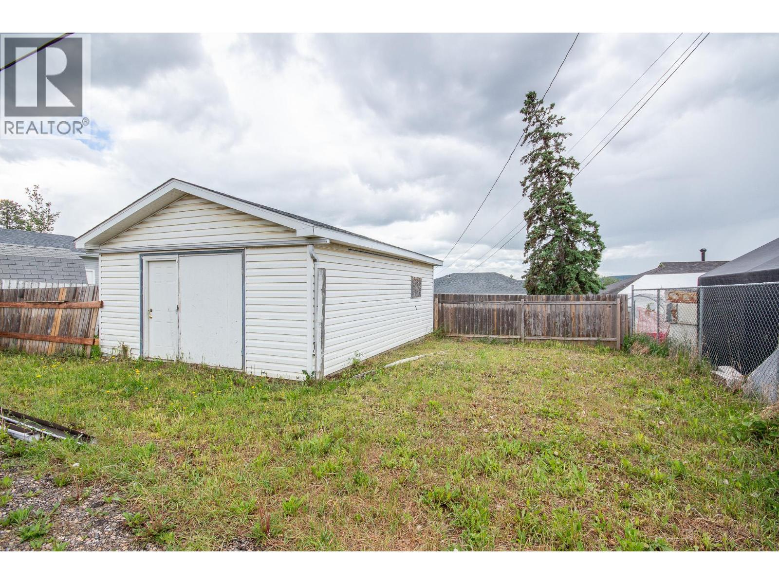 1140 96A Avenue - 13