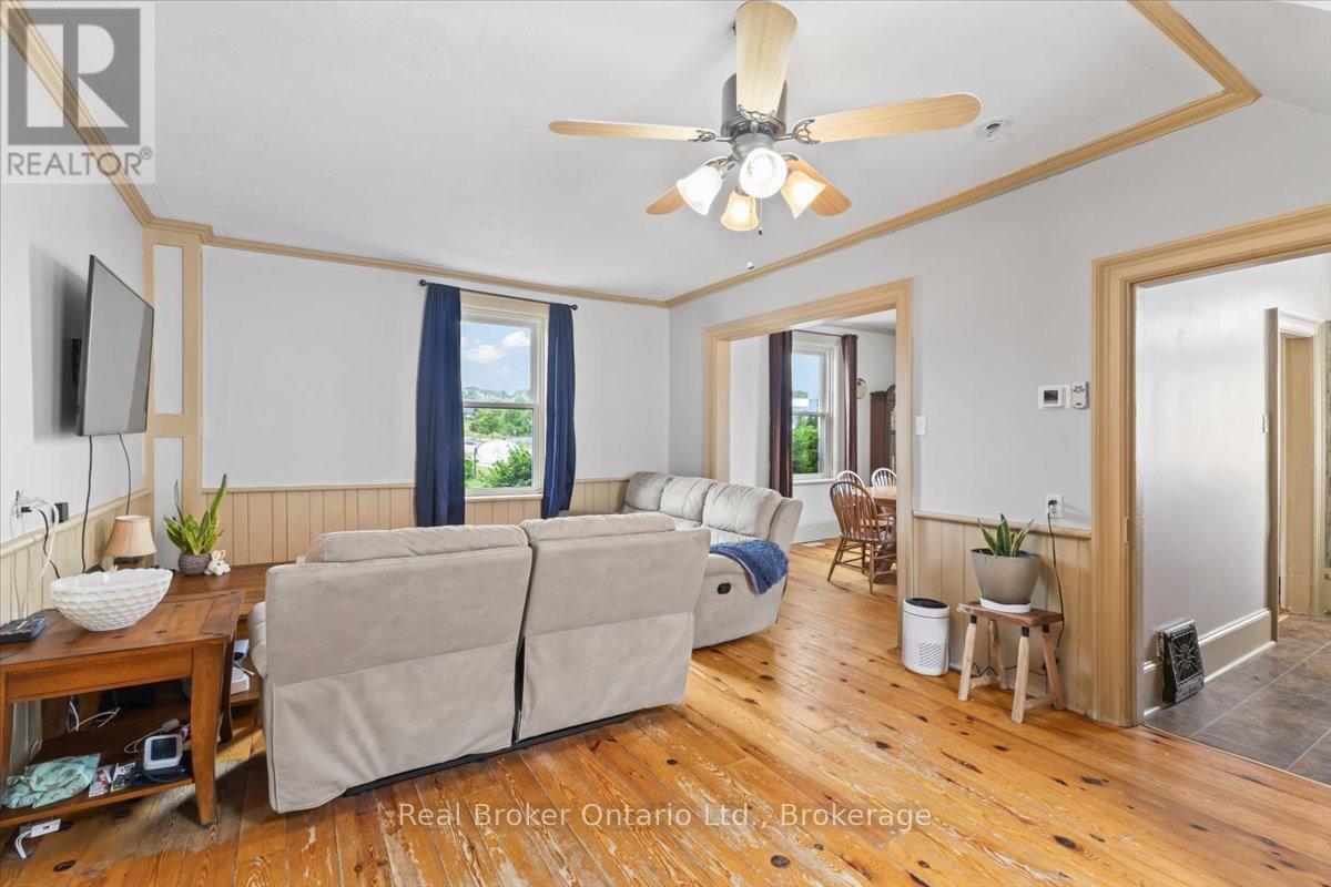 115 DURHAM STREET W - 9