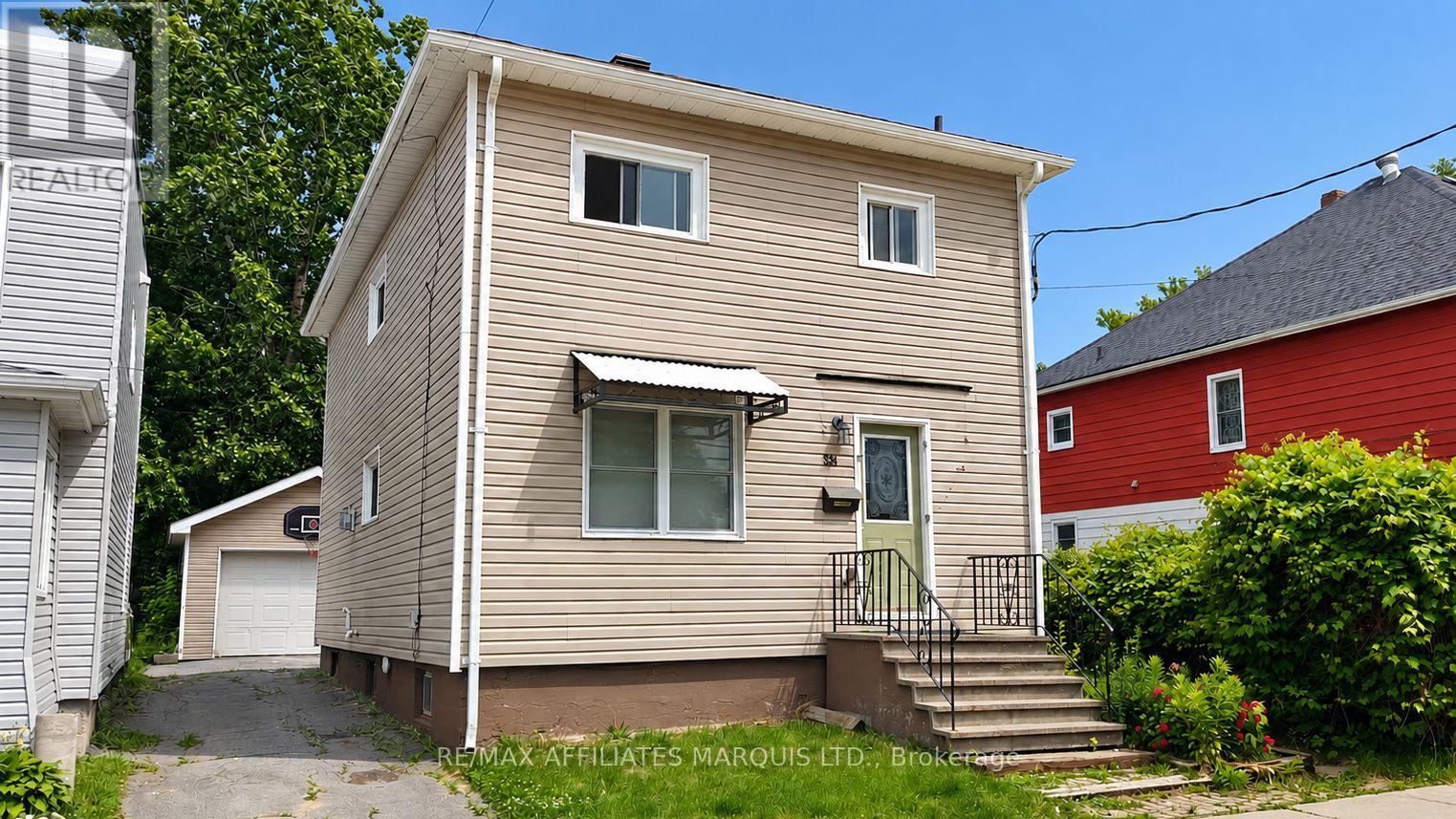 334 PRINCE ARTHUR STREET - 1