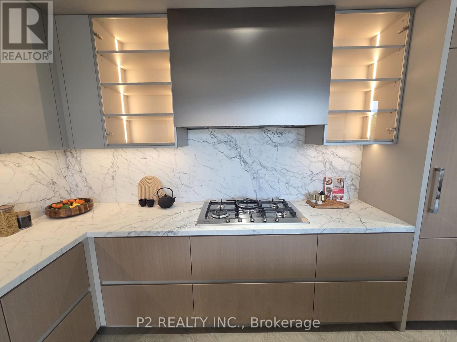 #411 2 FOREST HILL - 10