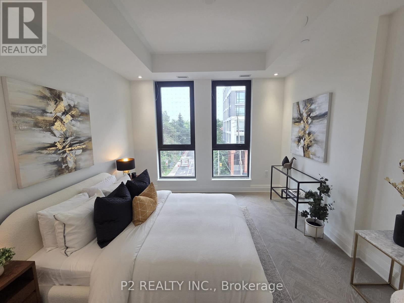 #411 2 FOREST HILL - 22