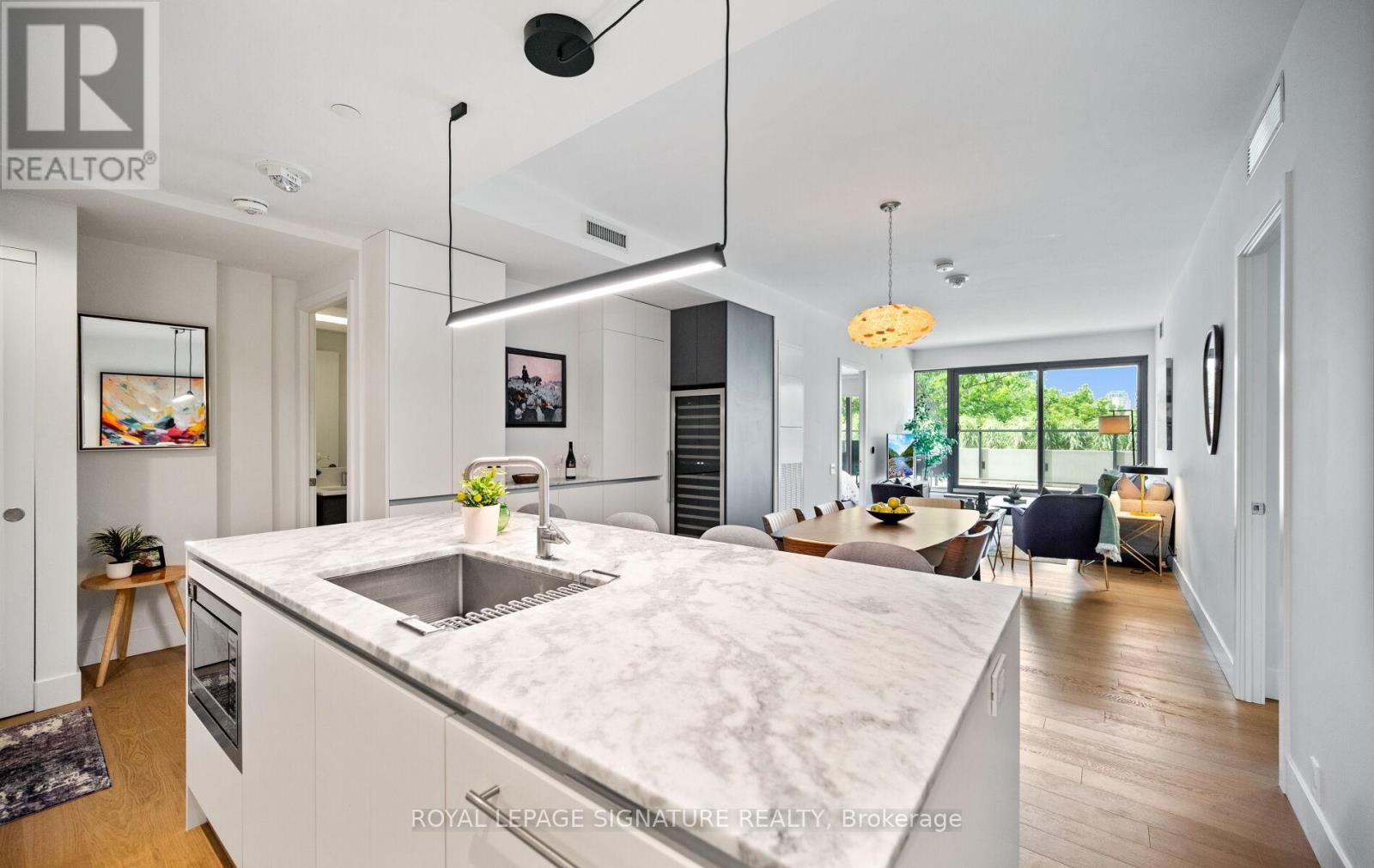 #407 1414 BAYVIEW AVENUE - 19