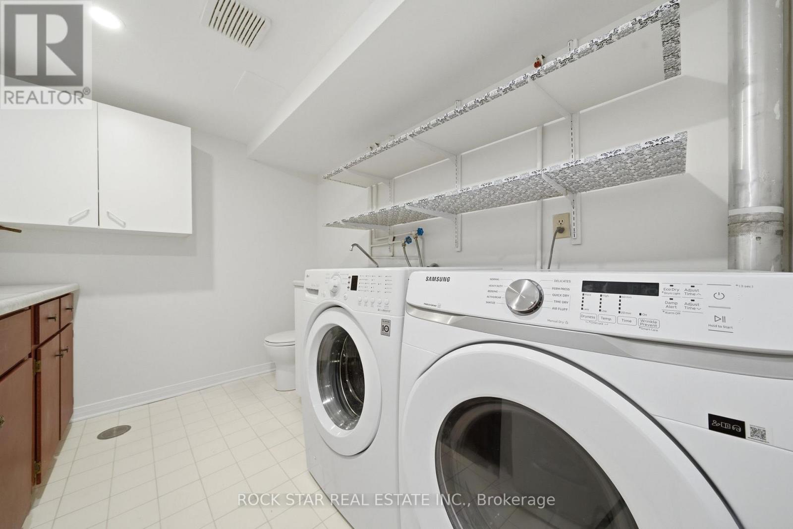 180 LAWRENCE LANE - 35