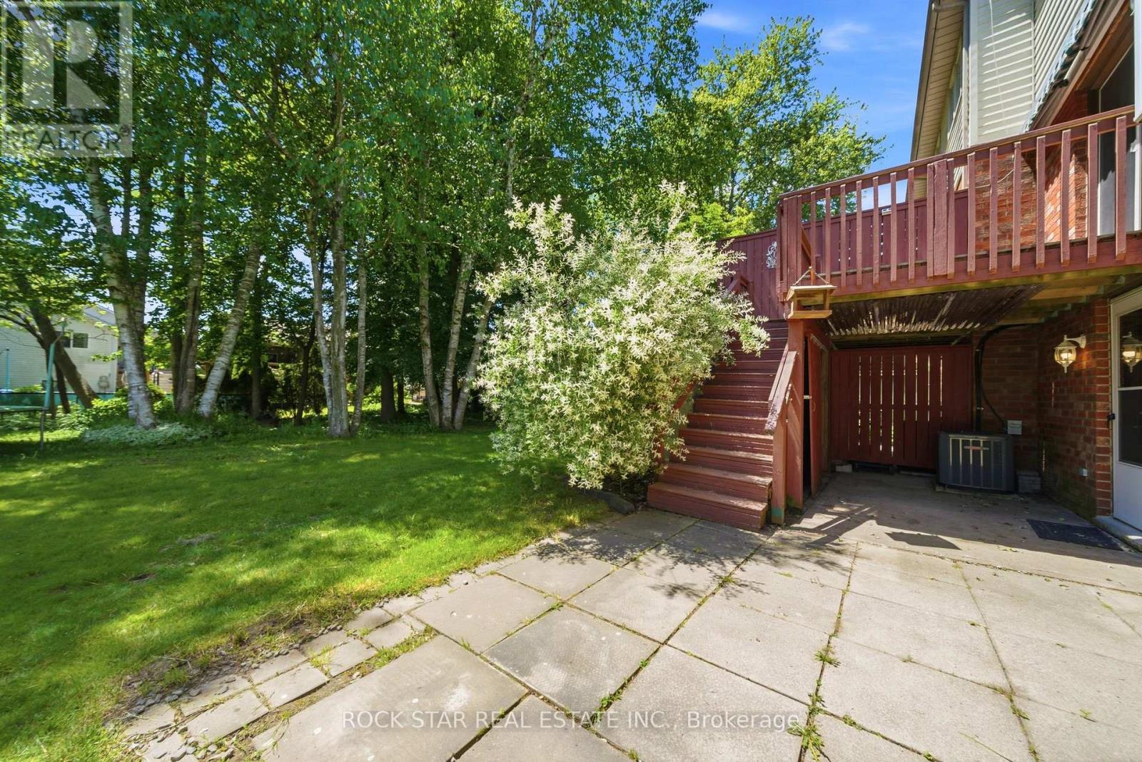 180 LAWRENCE LANE - 42