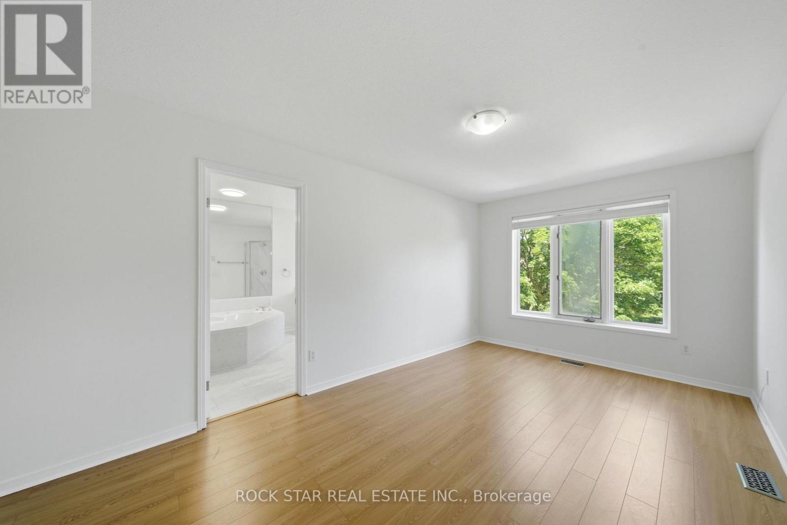 180 LAWRENCE LANE - 25