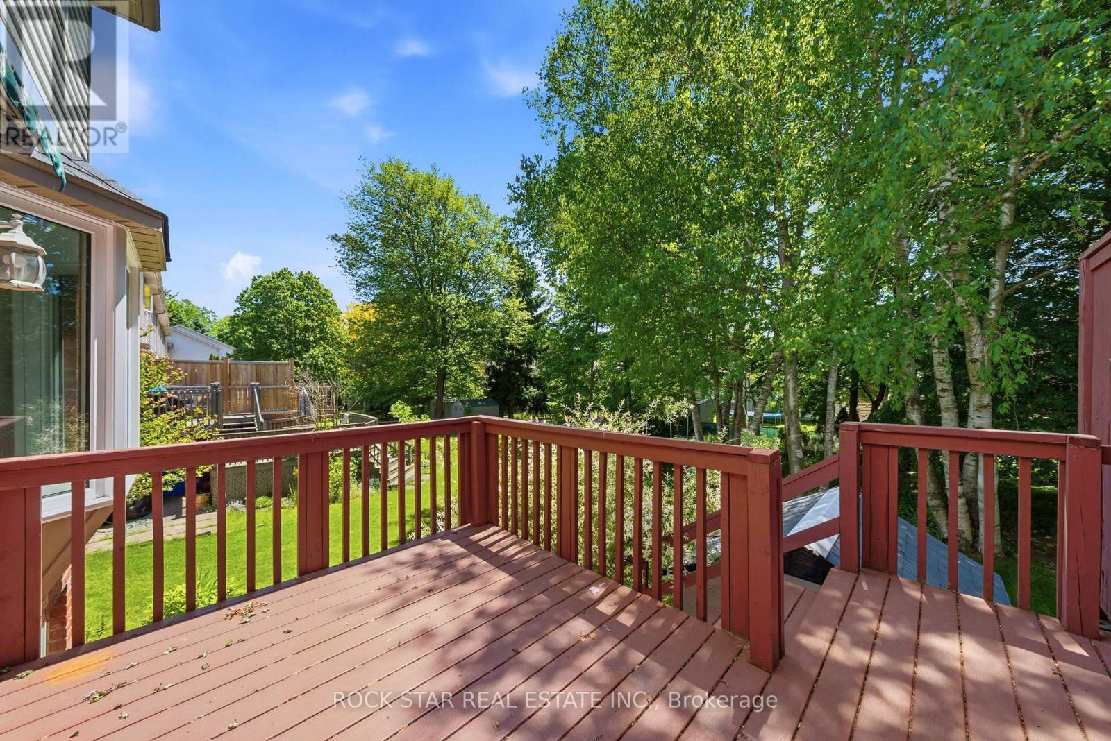 180 LAWRENCE LANE - 10