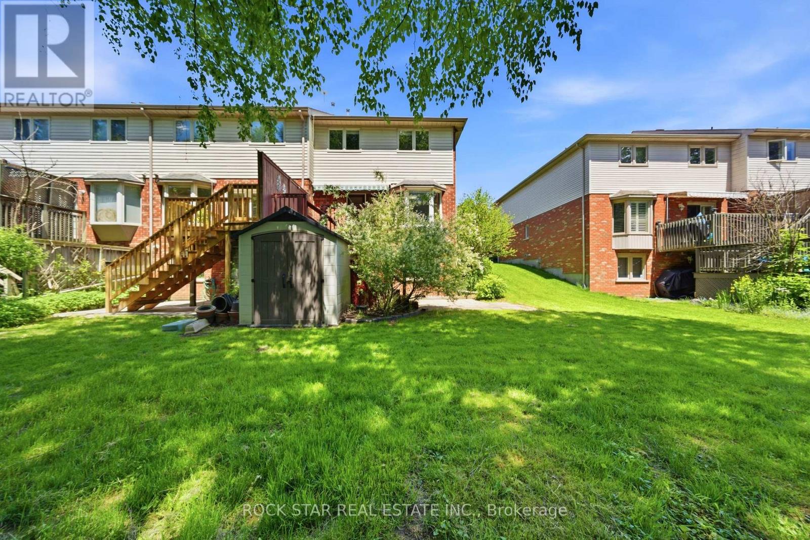 180 LAWRENCE LANE - 44