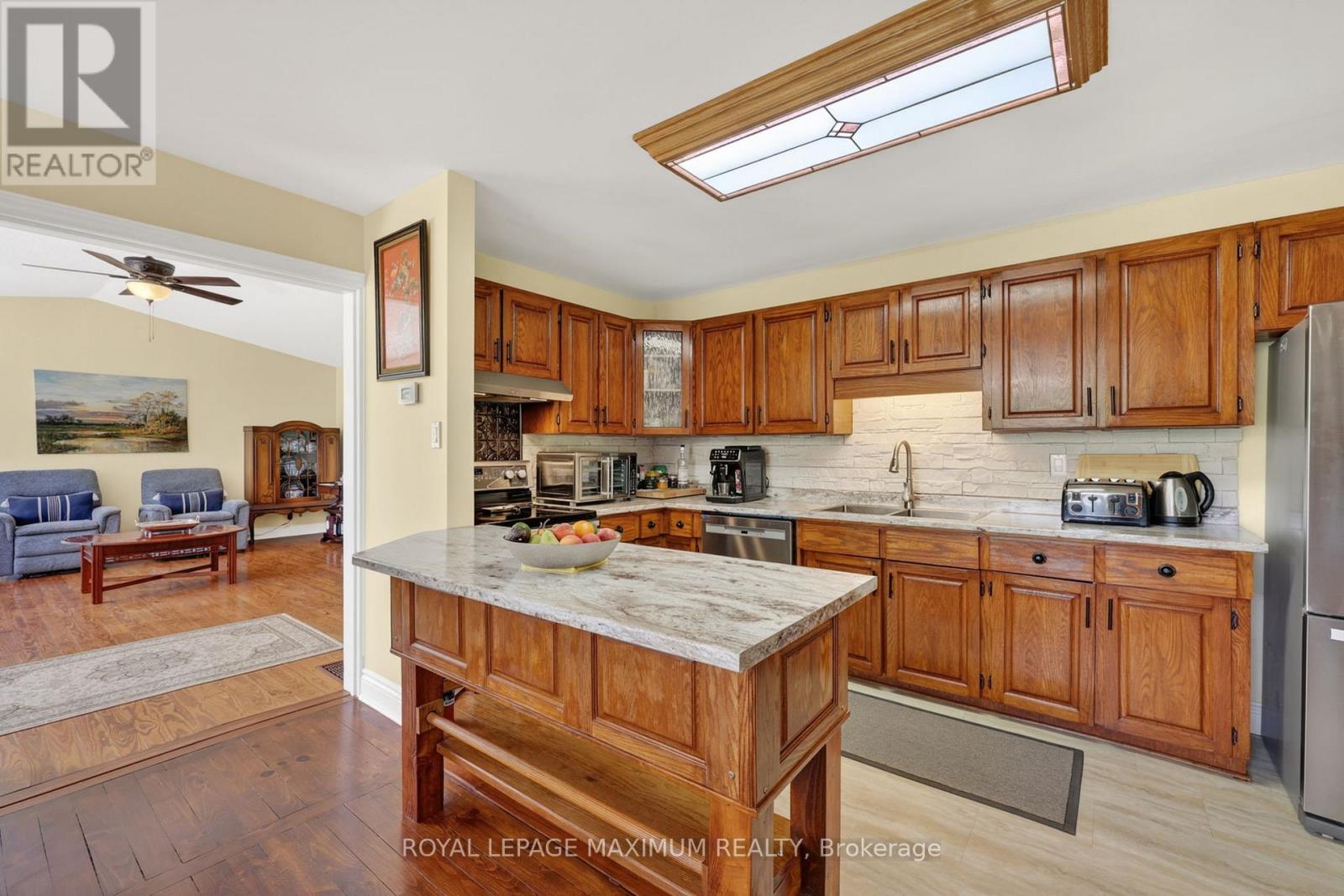 4372 TRAIN STREET - 15