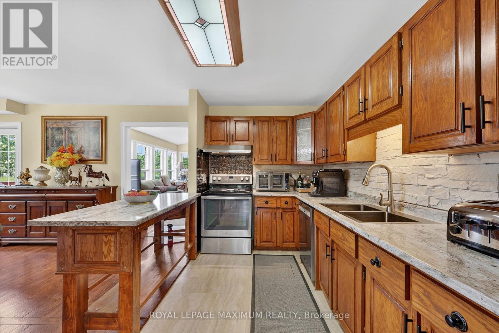 4372 TRAIN STREET - 17
