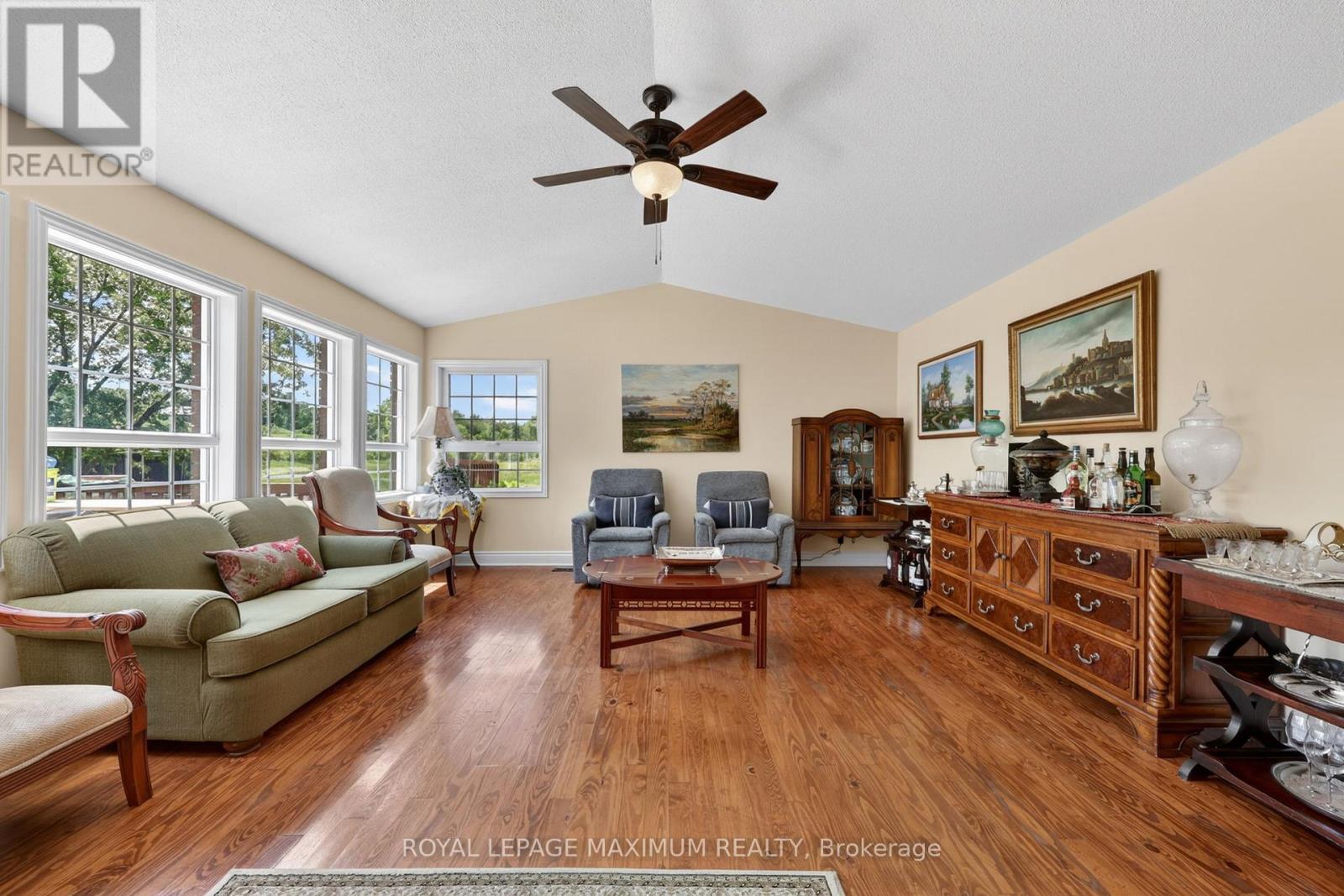 4372 TRAIN STREET - 23