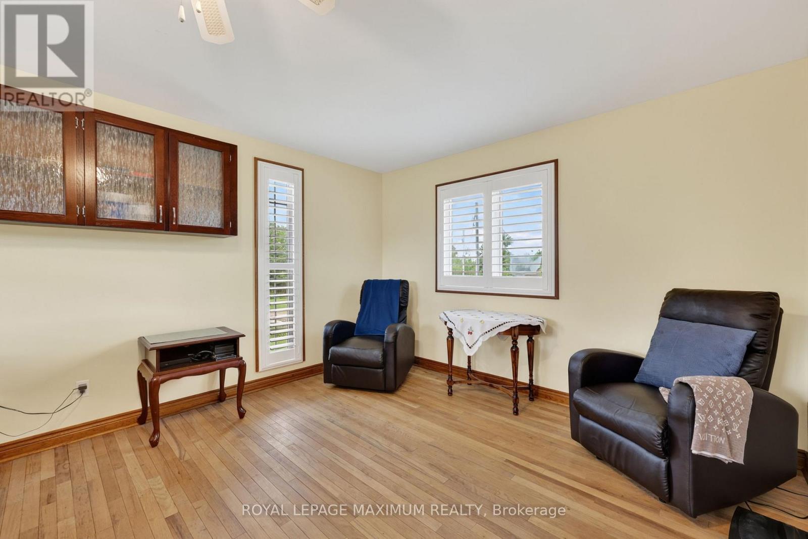 4372 TRAIN STREET - 37