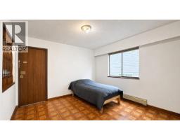 6658 Randolph Avenue, Burnaby, BC V5H3W4 Photo 9