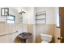 6658 Randolph Avenue, Burnaby, BC V5H3W4 Photo 20
