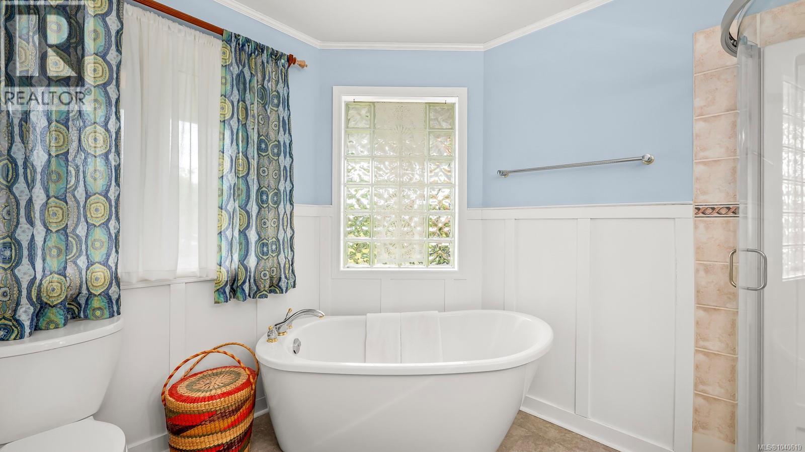 6531 MYSTERY BEACH Rd - 33