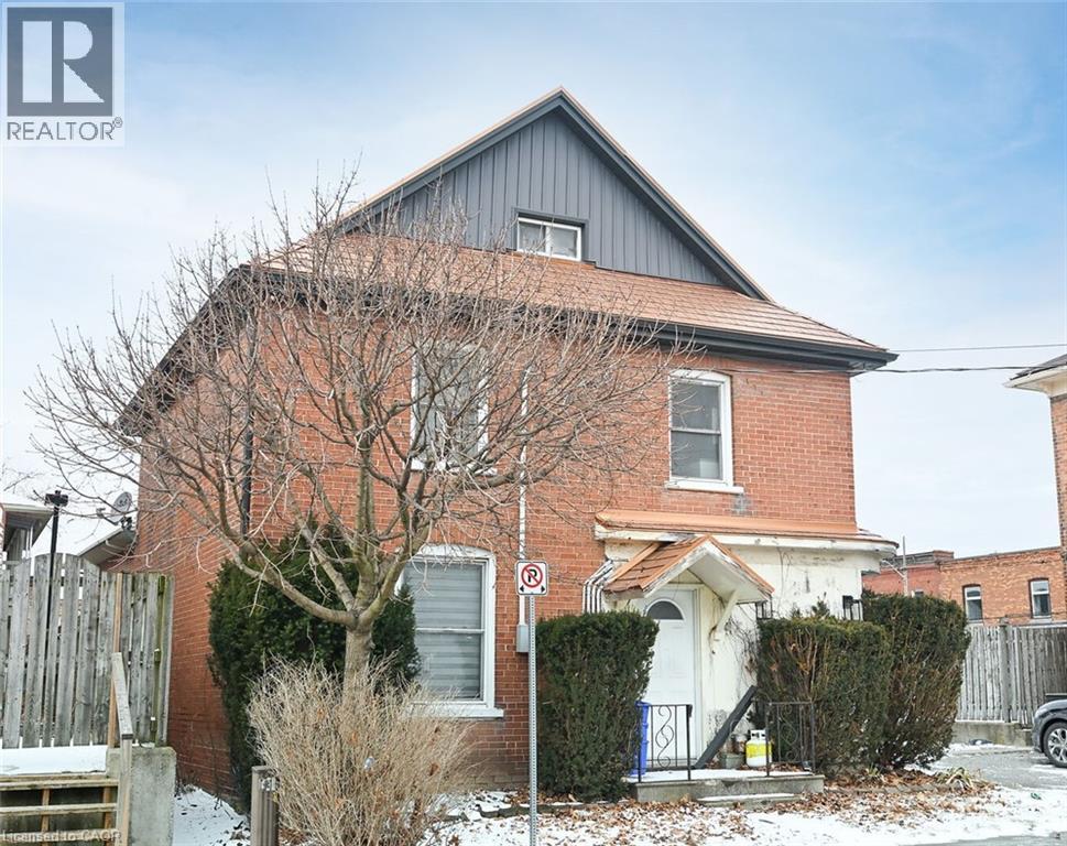 6 HOWARD Street - 1