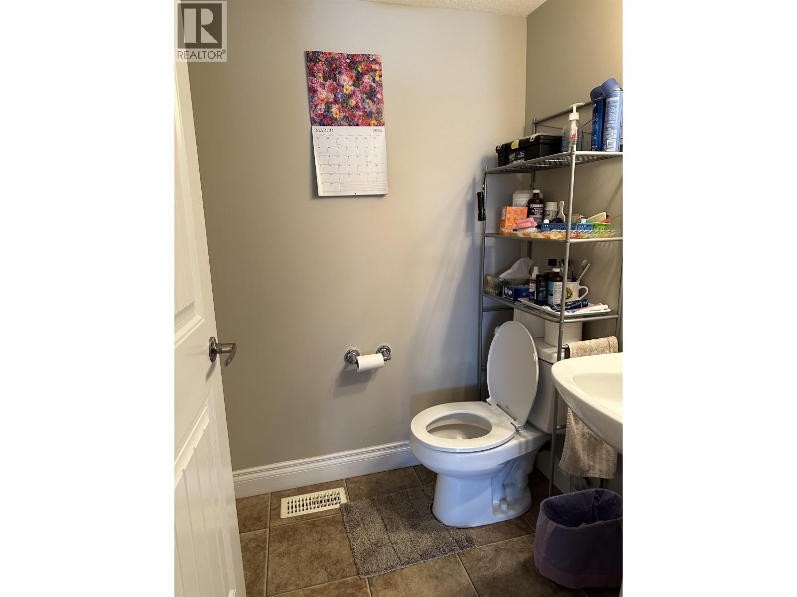 105 4404 5TH AVENUE, Prince George