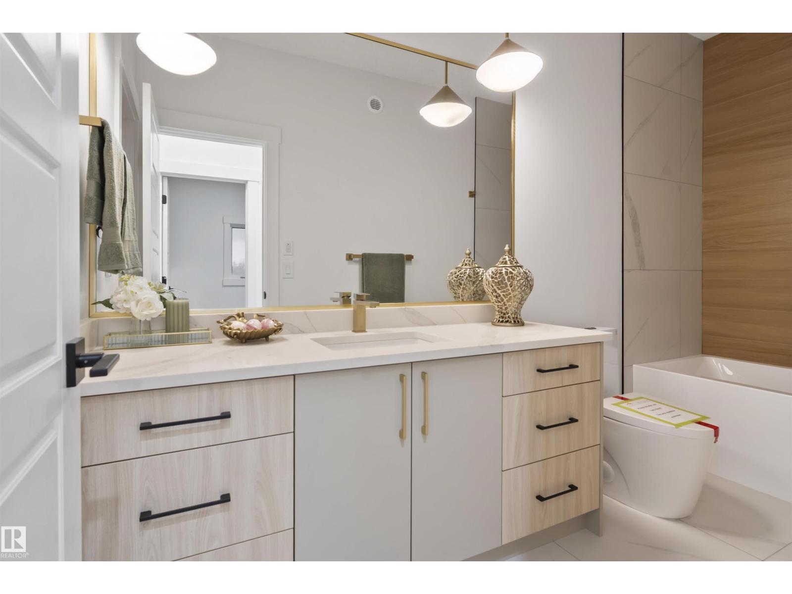 3305 CHICKADEE DR NW - 42