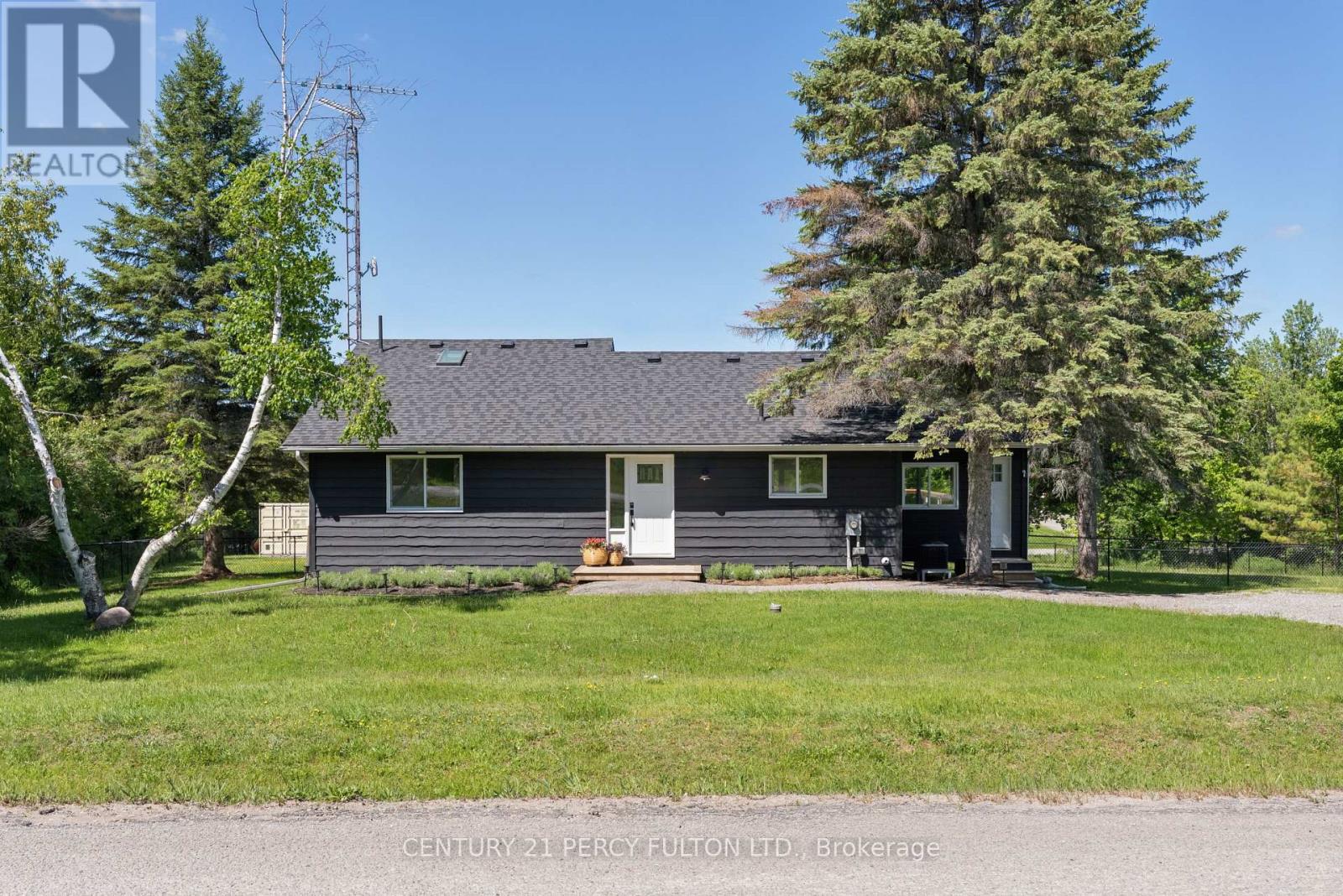 1935 PRATT'S MARINA ROAD - 43