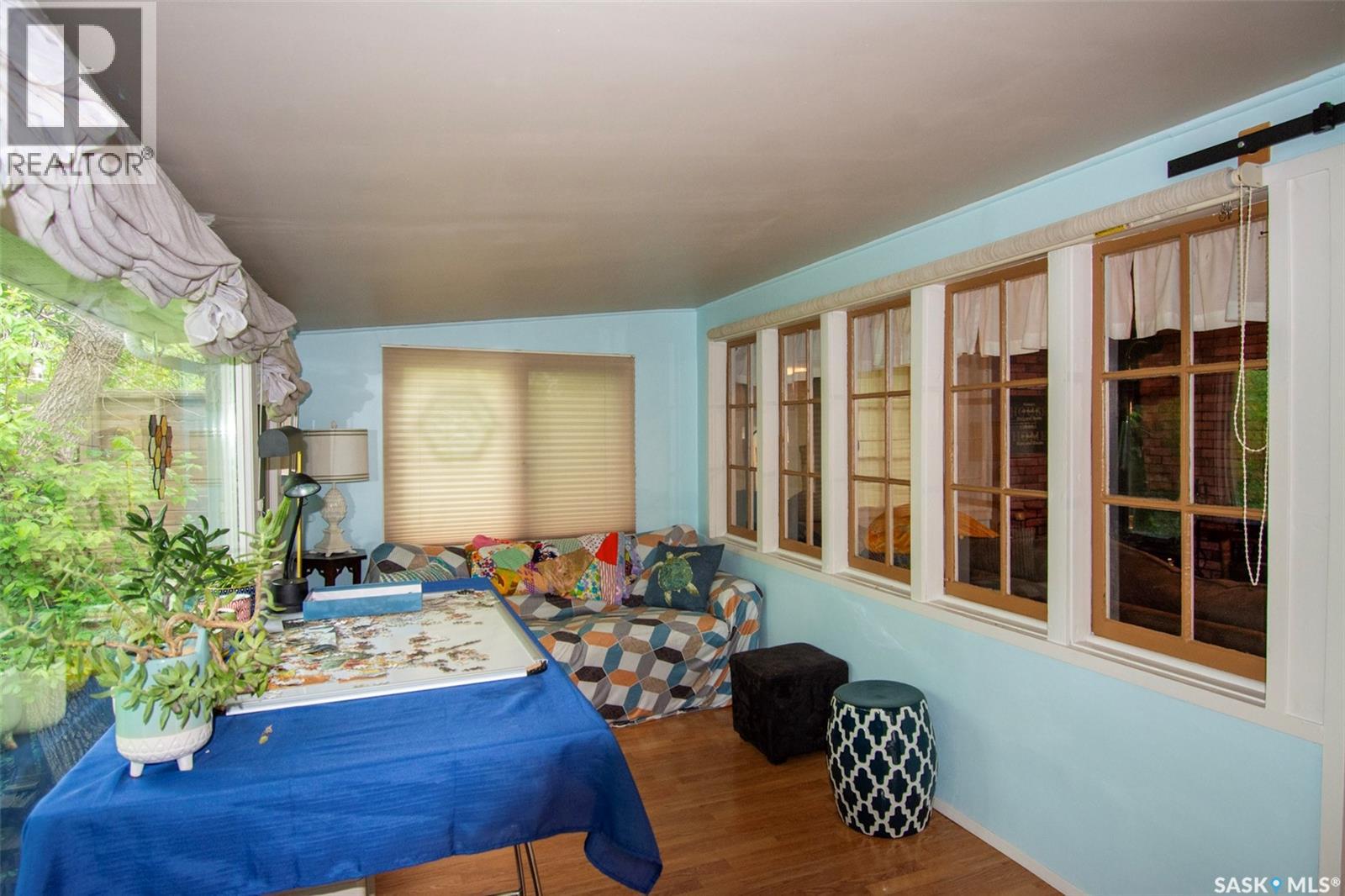 106 Nicoll AVENUE - 14