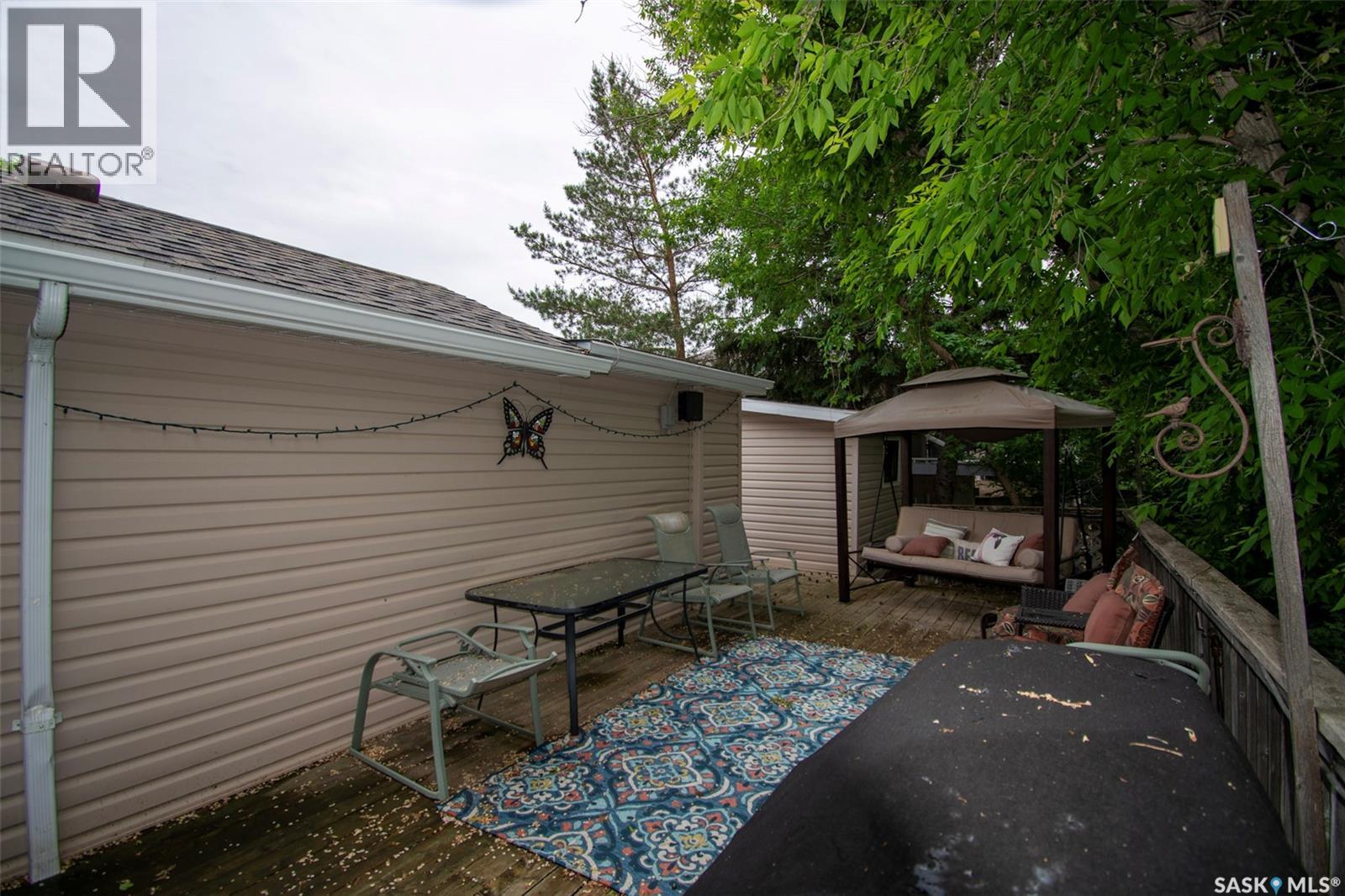 106 Nicoll AVENUE - 31