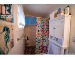 106 Nicoll Avenue, Regina Beach, SK S0G4C0 Photo 12