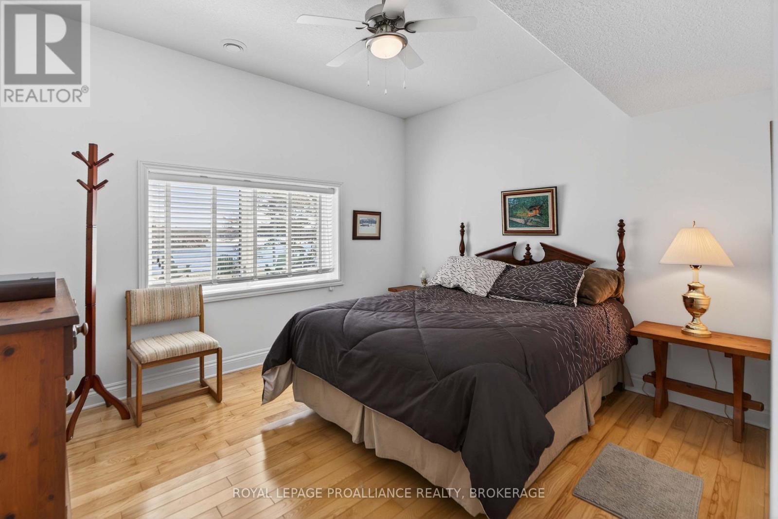 606 WHITES POINT ROAD - 41