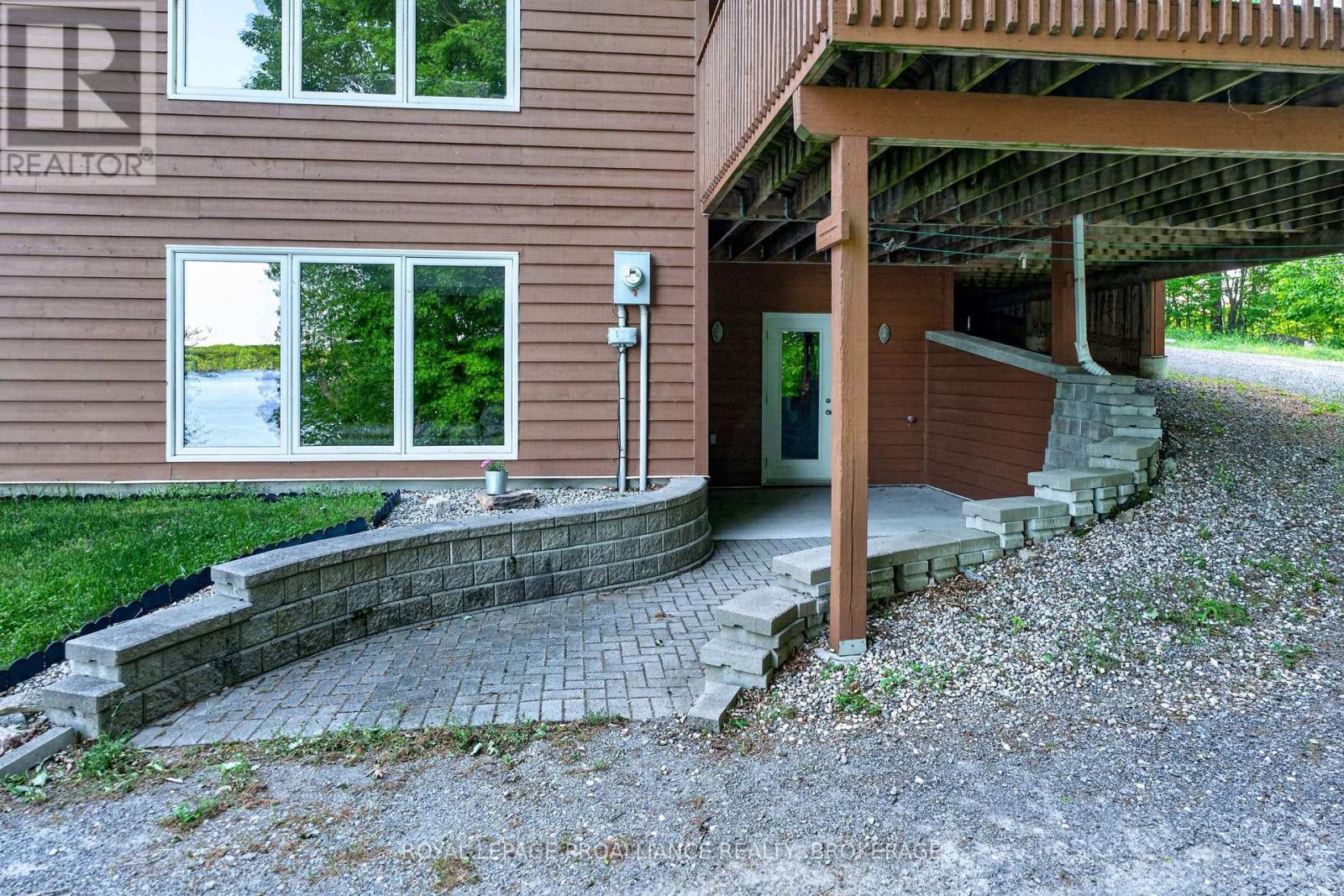 606 WHITES POINT ROAD - 45