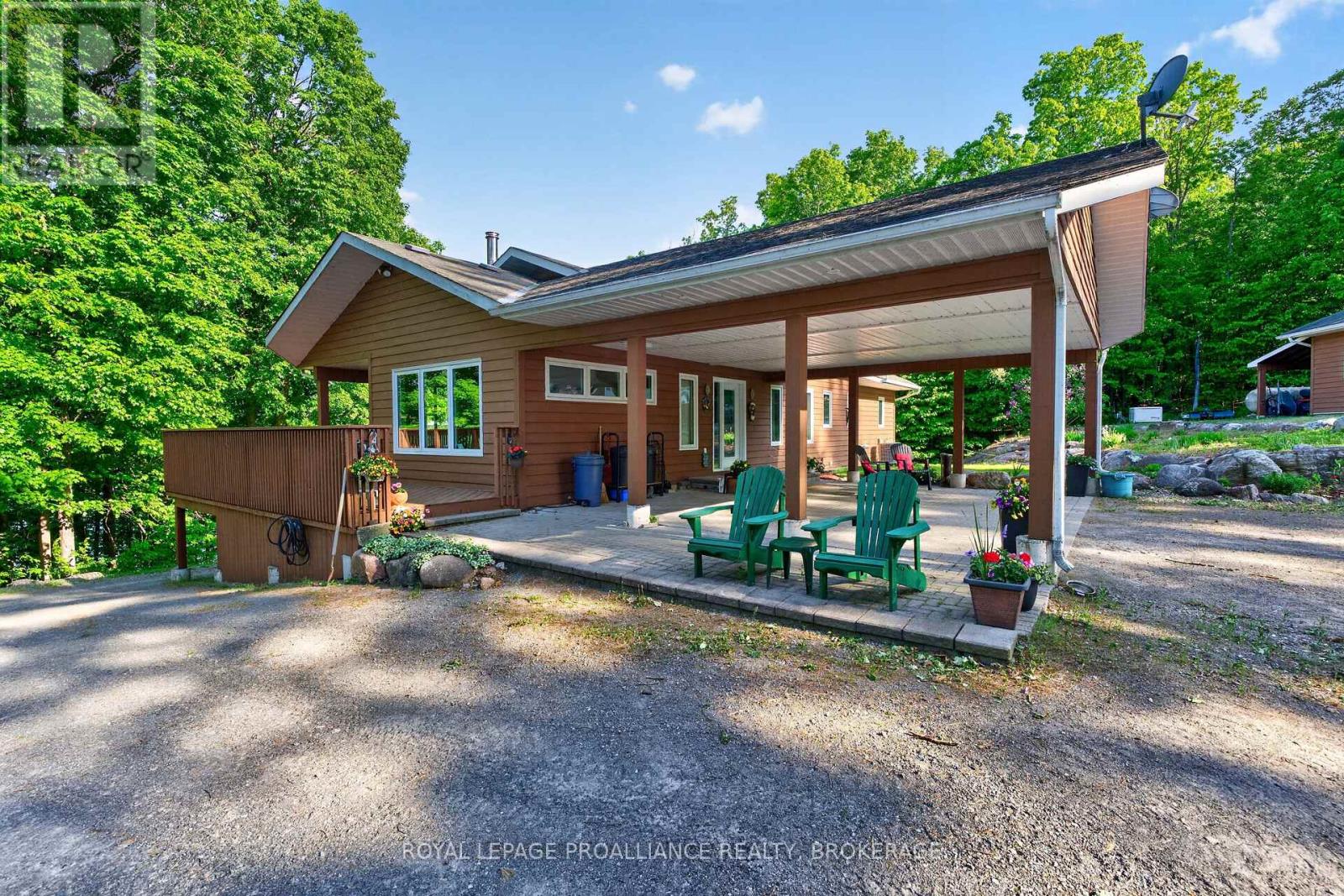 606 WHITES POINT ROAD - 6