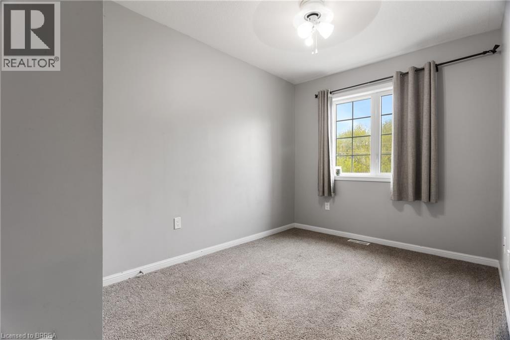 #32 21 DIANA Avenue - 18