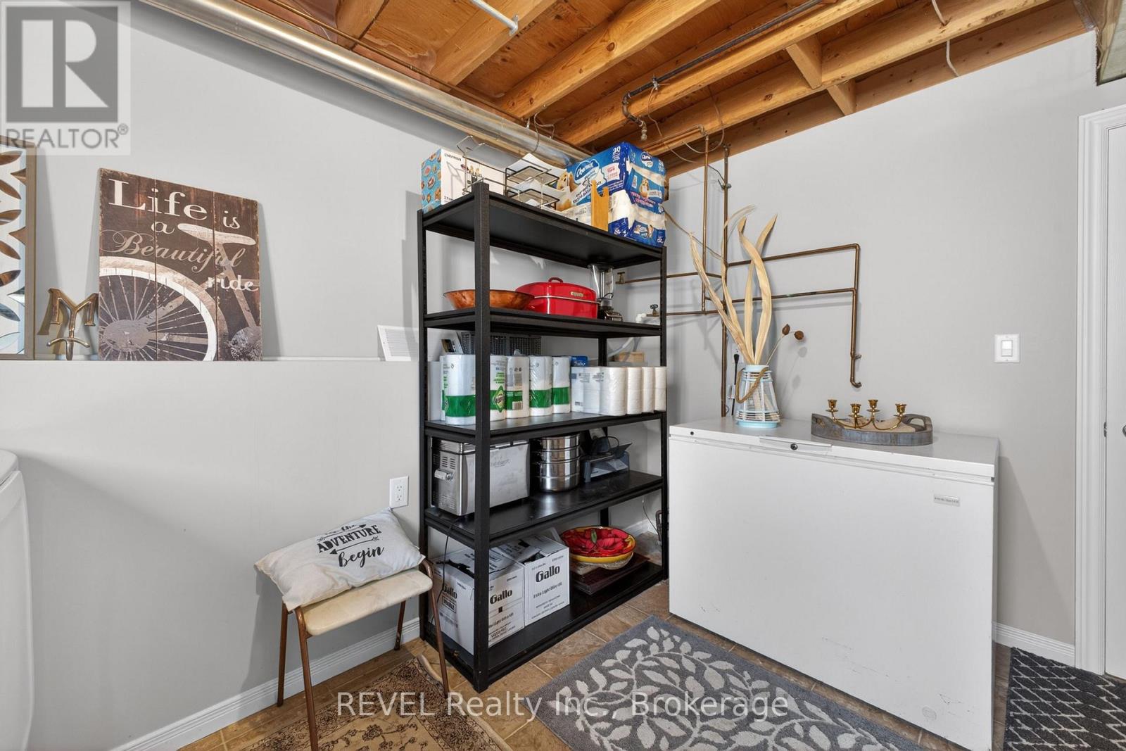 349 SCOTT AVENUE - 23
