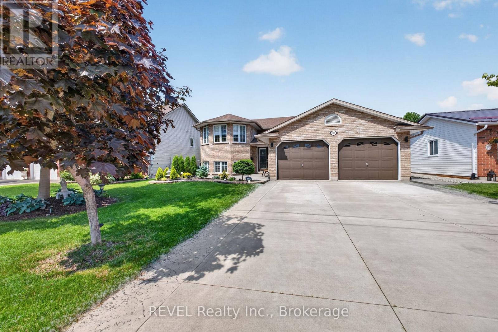 349 SCOTT AVENUE - 2