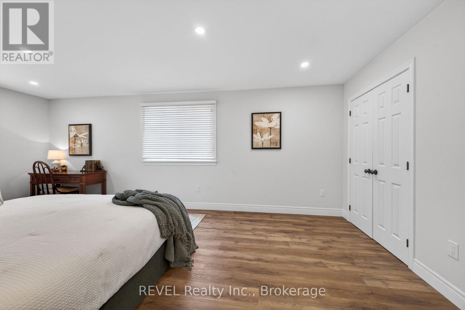 349 SCOTT AVENUE - 15