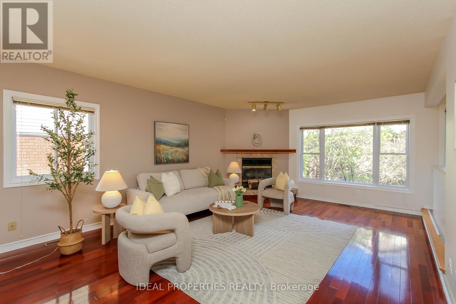 39 HUNTINGS END AVENUE - 13