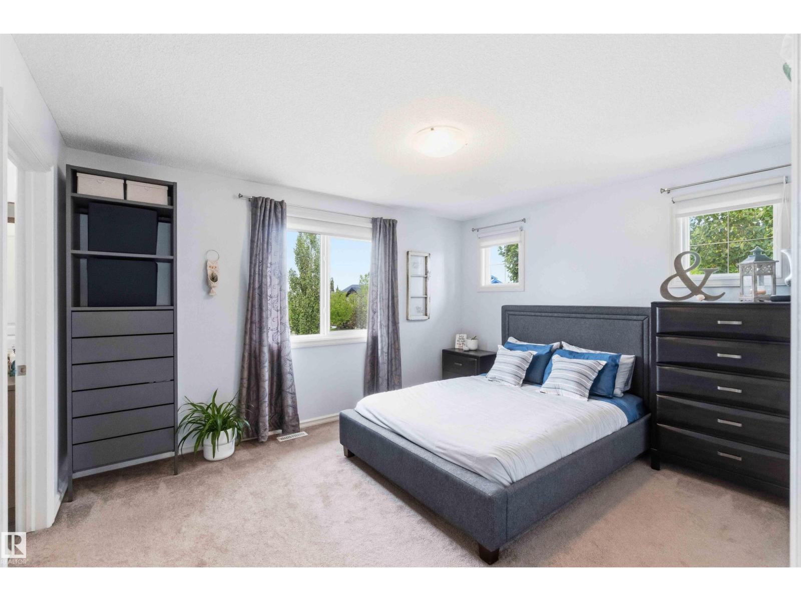 38 CRANSTON PL — photo 26