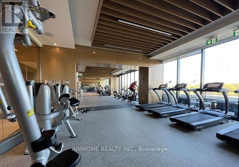 #1722 585 BLOOR STREET E - 17