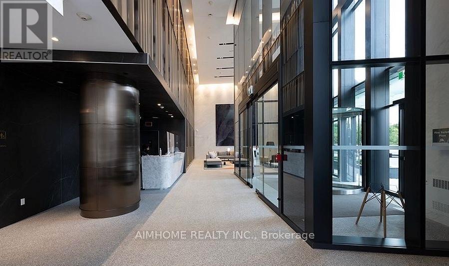 #1722 585 BLOOR STREET E - 2