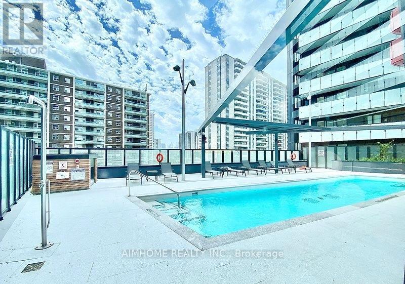 #1722 585 BLOOR STREET E - 20